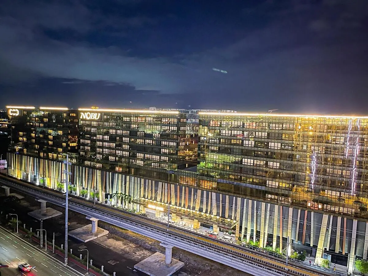 Luxury Penthouse Across City Of Dreams II 7Pax Manila