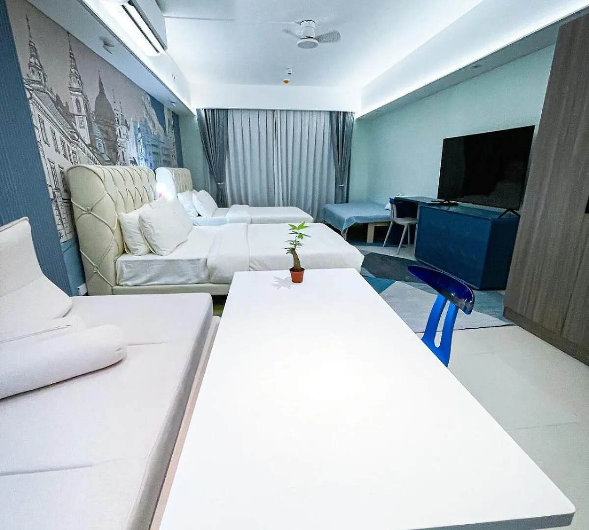 Luxury Penthouse Across City Of Dreams II 7Pax Manila